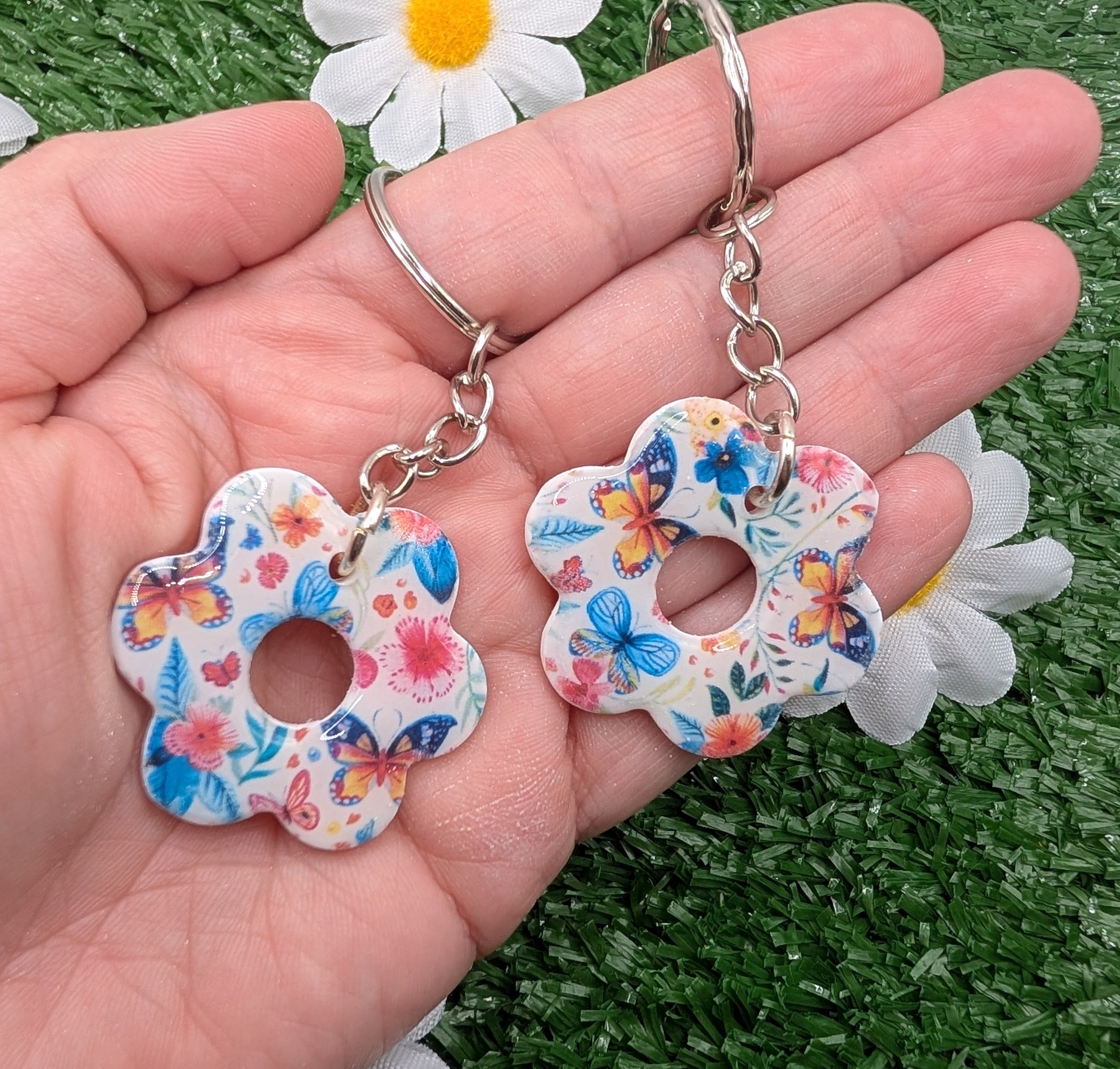 Large Butterfly Flower Keyring